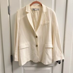 ZARA drapey white blazer - M